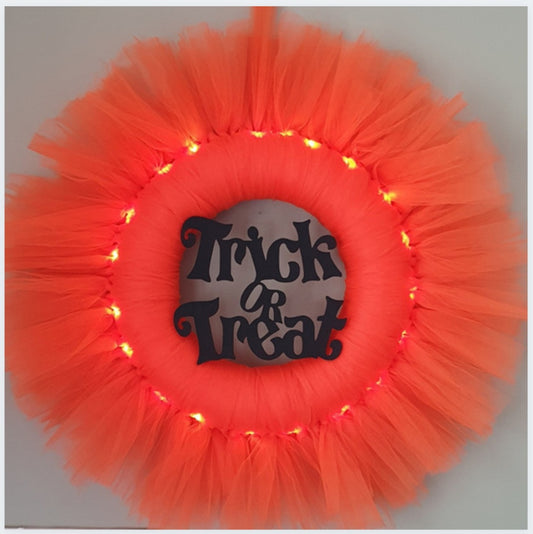 Halloween Trick or Treat light up wreath