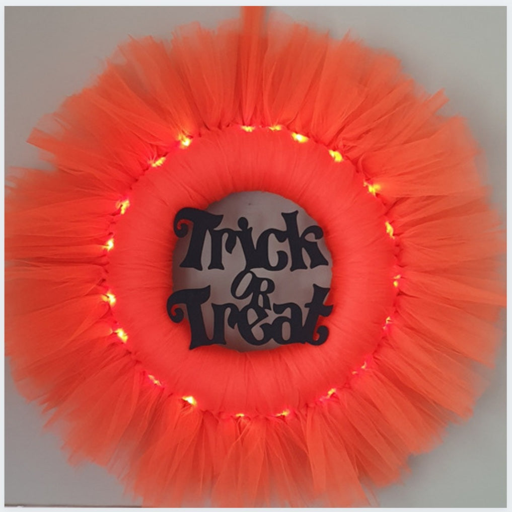 Halloween Trick or Treat light up wreath