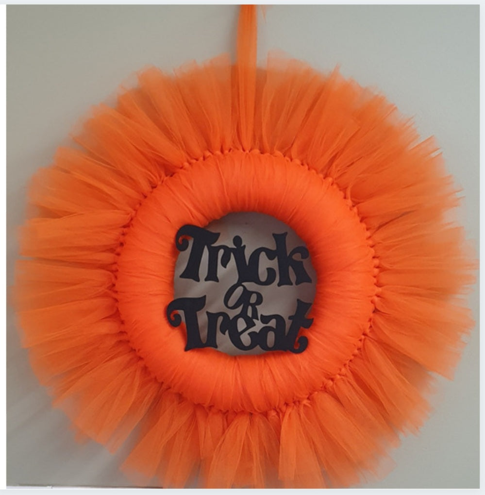 Halloween Trick or Treat light up wreath